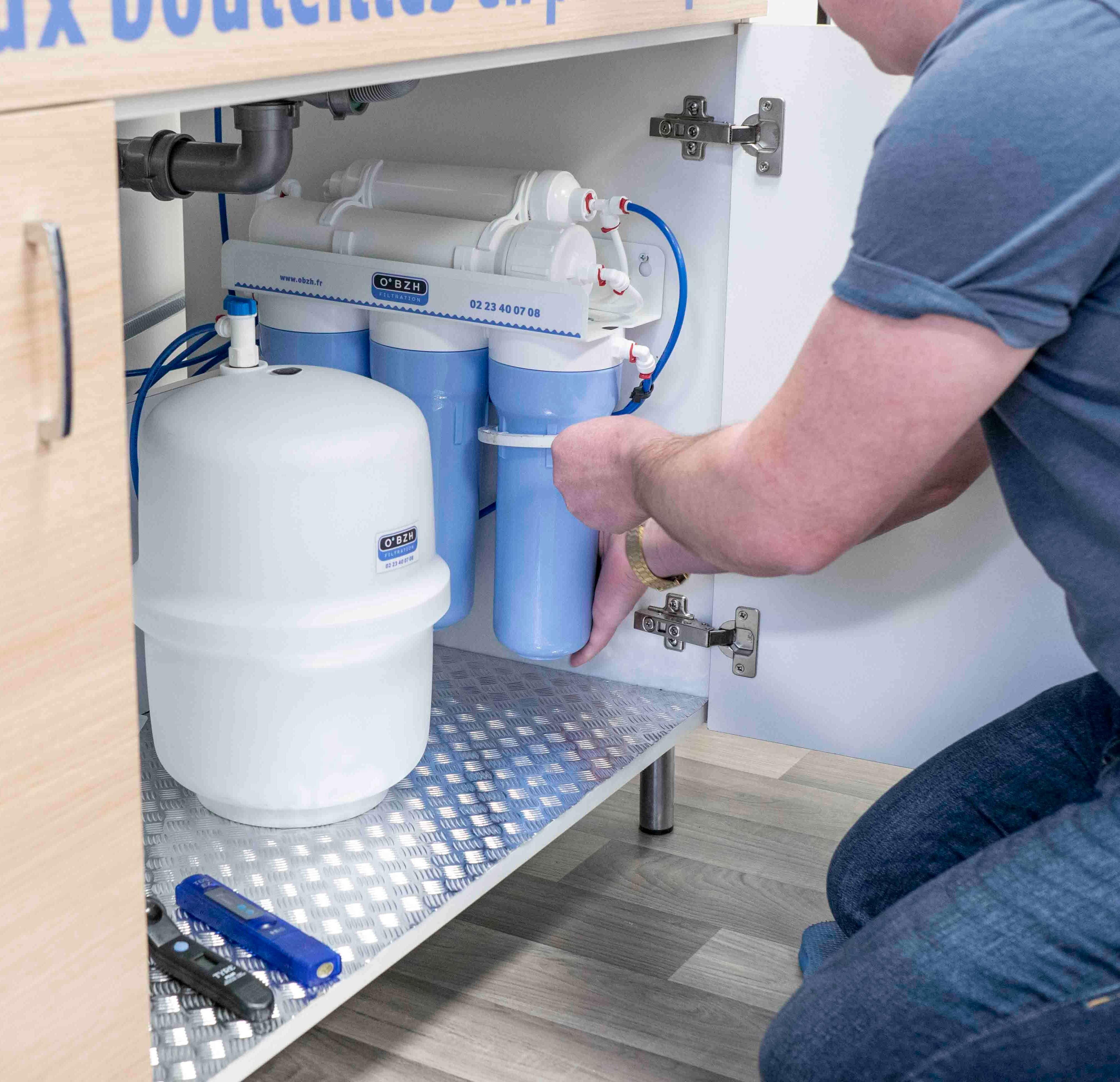 Entretien filtration eau de robinet garantie 10 ans en Bretagne avec O'BZH Entretien filtration eau de robinet garantie 10 ans en Bretagne avec O'BZH