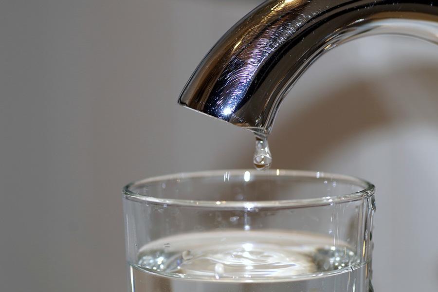 Eau du robinet sans chlore et métaux lourds en Bretagne avec la filtration O'BZH Eau du robinet sans chlore et métaux lourds en Bretagne avec la filtration O'BZH
